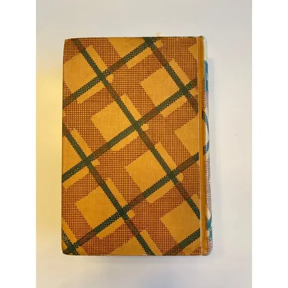 The Good Housekeeping Vintage Collectable Hardcover Cookbook 1942 Edition - Picture 2 of 10